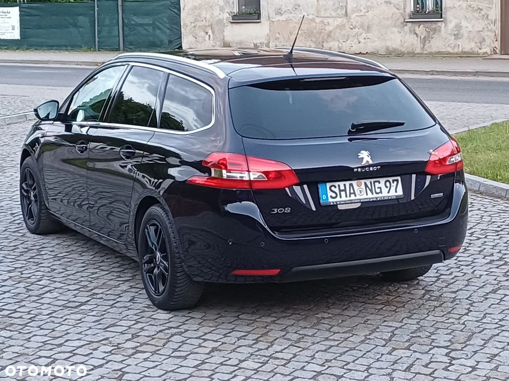Peugeot 308 BlueHDi 150 Stop & Start Allure - 4