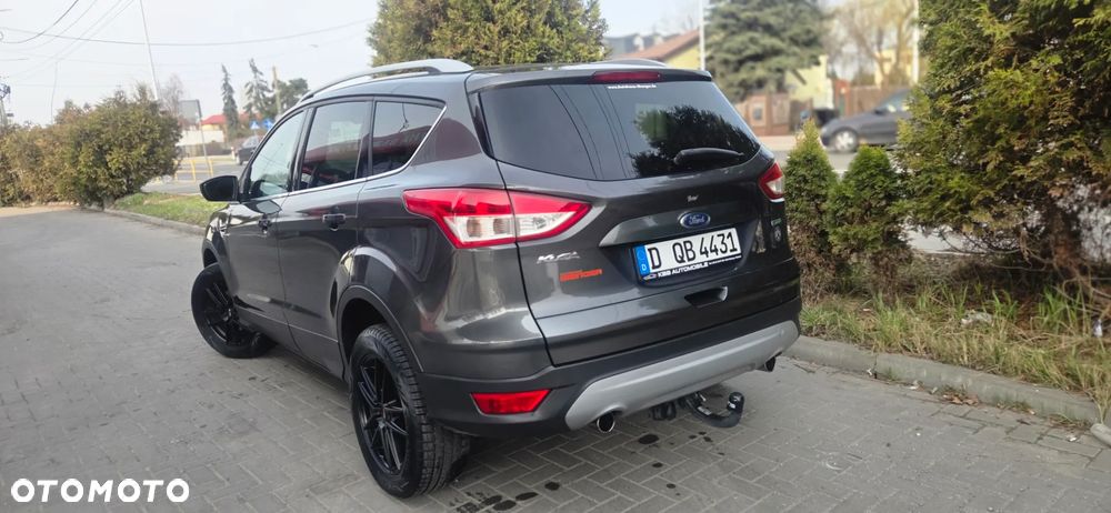 Ford Kuga 1.5 EcoBoost 2x4 Titanium - 11