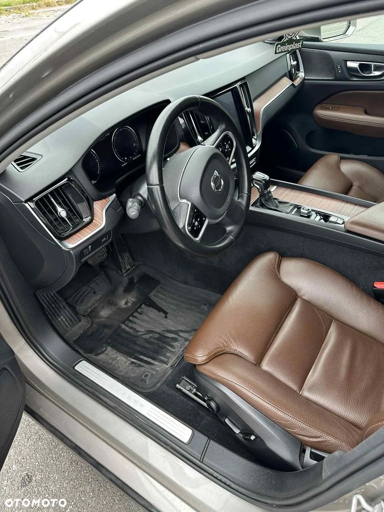 Volvo V60 D4 Inscription - 6