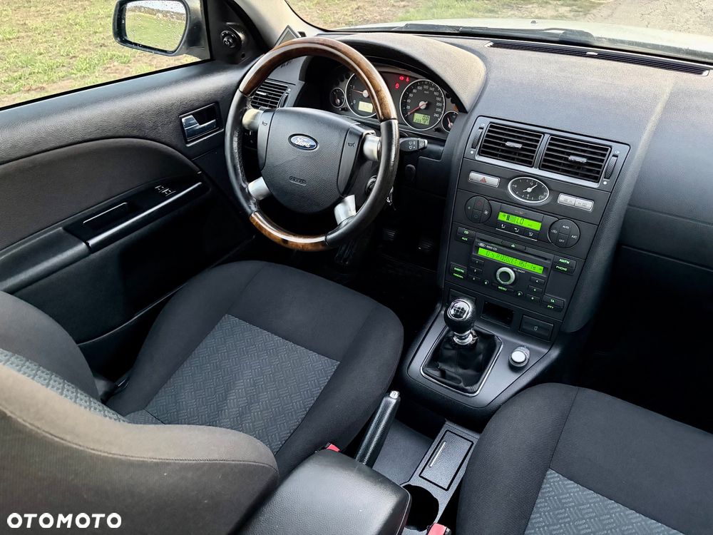 Ford Mondeo 2.0 TDCI Platinium X - 12