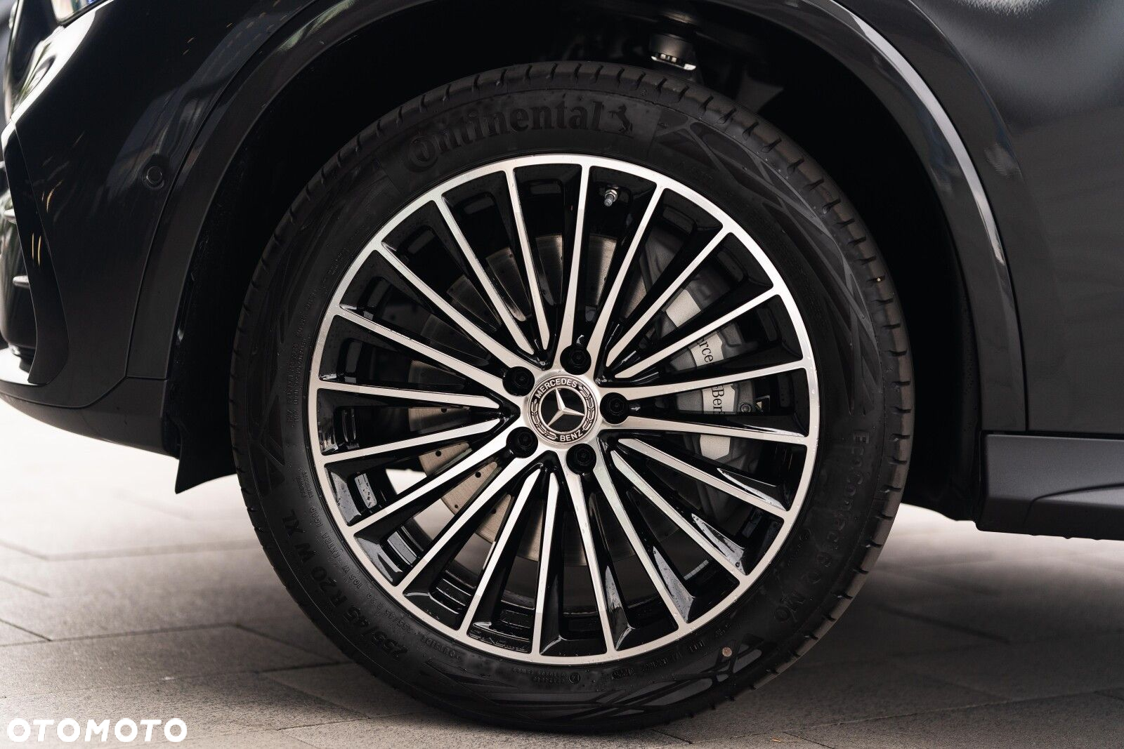 Mercedes-Benz GLC - 7
