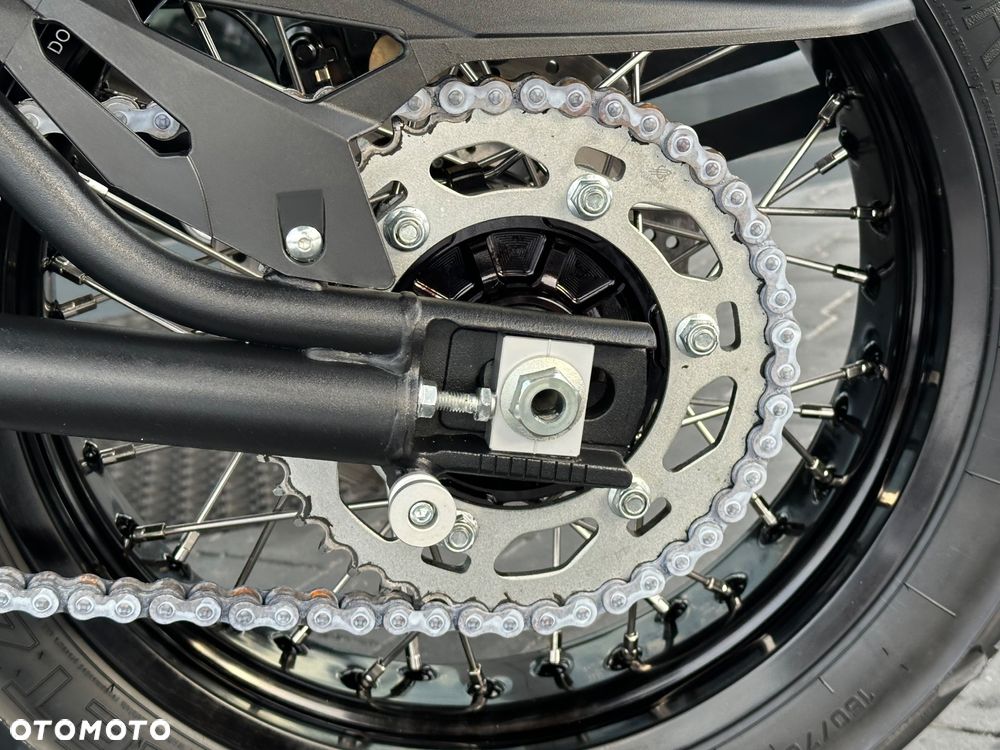 Benelli TRK 502X - 31