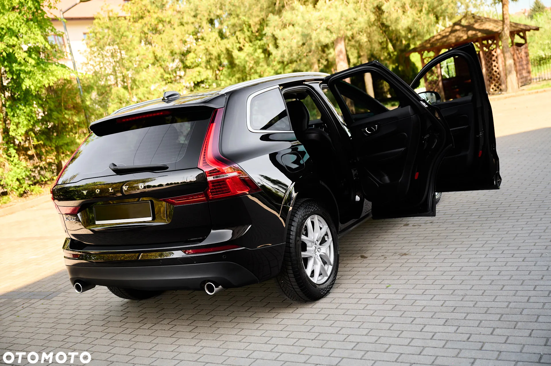 Volvo XC 60 D3 Momentum Pro - 23