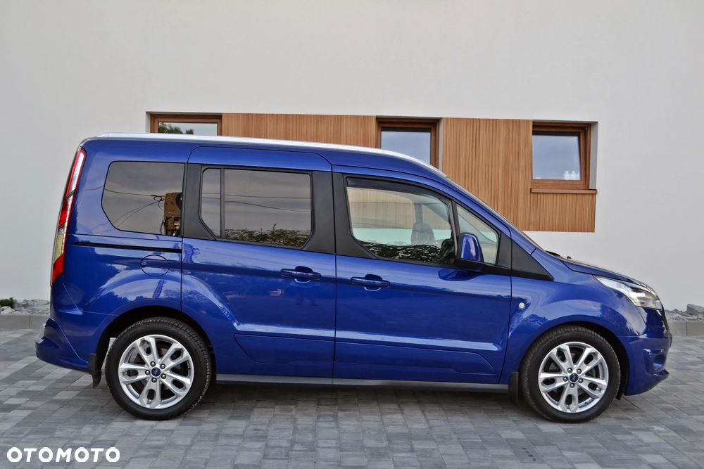 Ford Tourneo Connect - 8