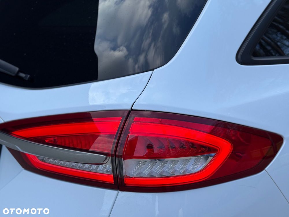 Ford Mondeo 2.0 EcoBlue ST-Line - 17