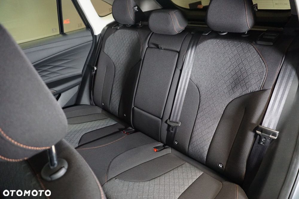 MG EHS 1.5T PHEV Excite - 35