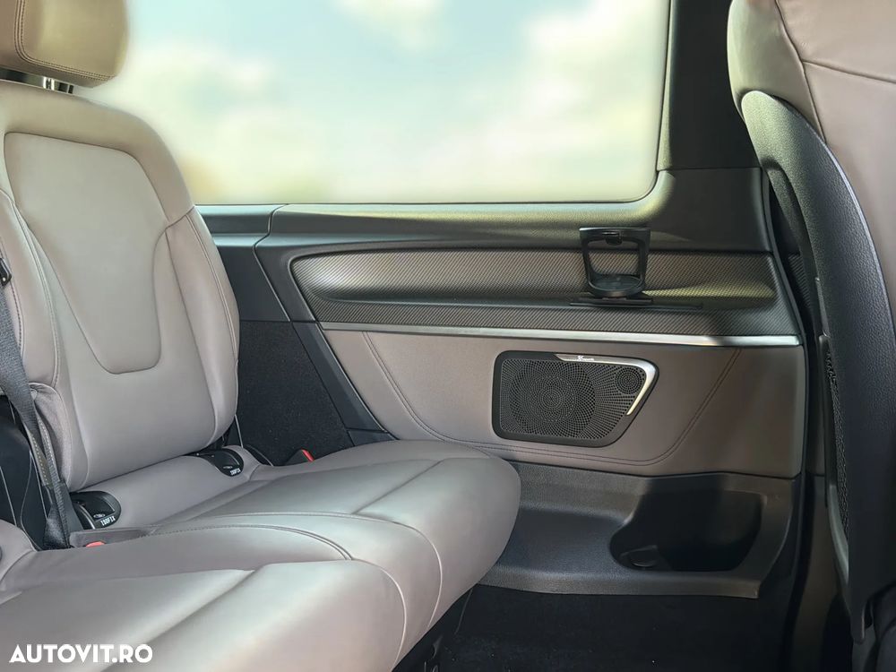 Mercedes-Benz V 300 d Extralang 4Matic 9G-TRONIC Special Edition Avantgarde - 20