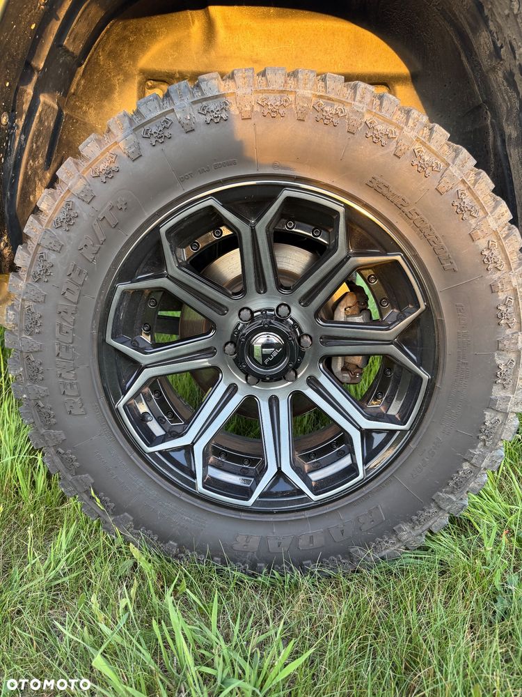 RAM 1500 Crew Cab Laramie - 16
