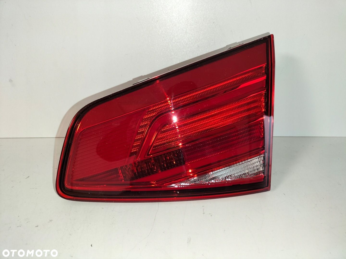 Lampa tylna tył prawa VW PASSAT B8 14- SEDAN LED - 1