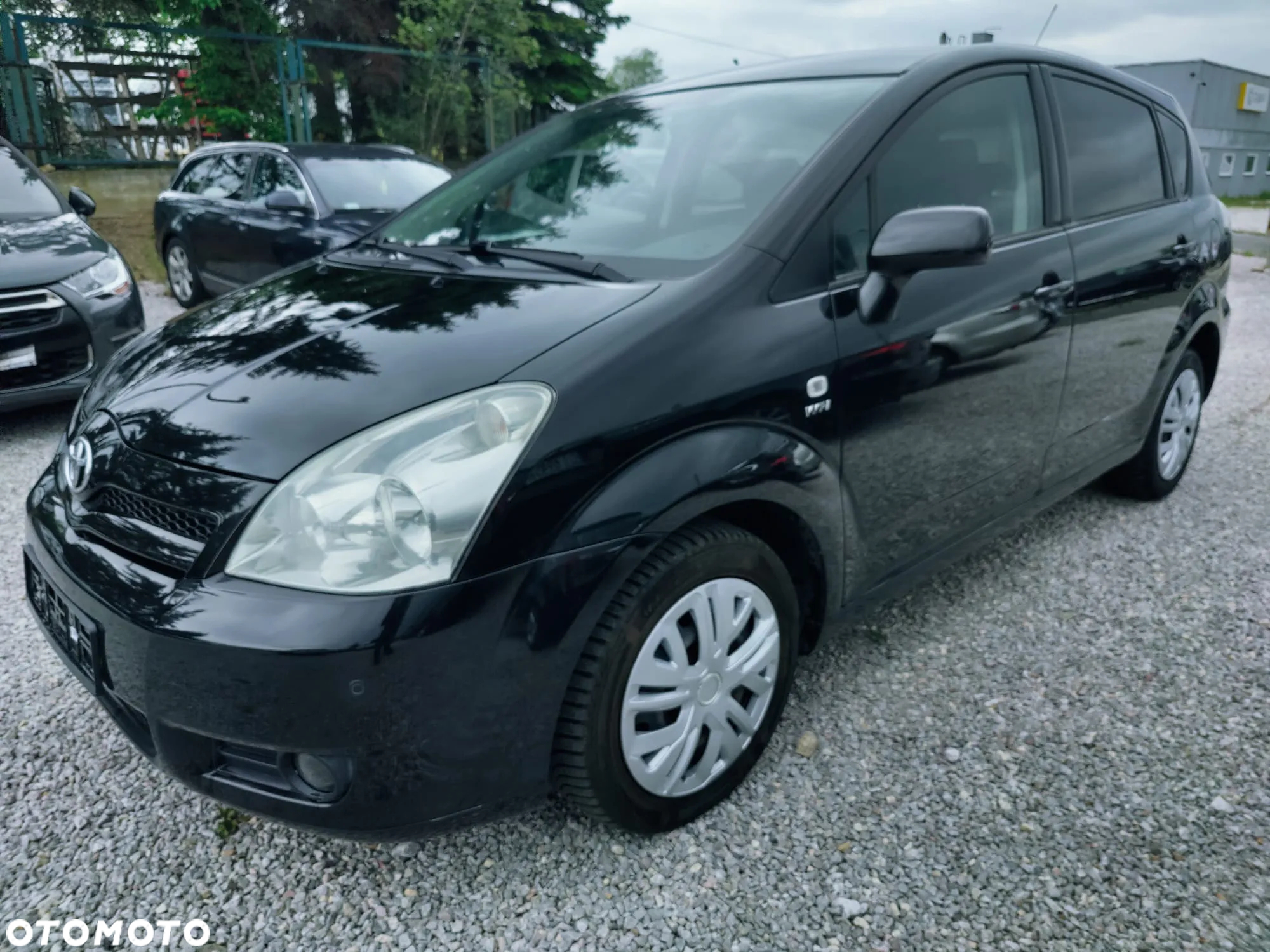Toyota Corolla Verso - 24