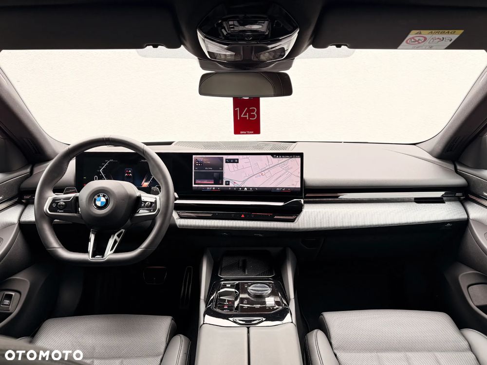 BMW Seria 5 520d xDrive M Sport sport - 21