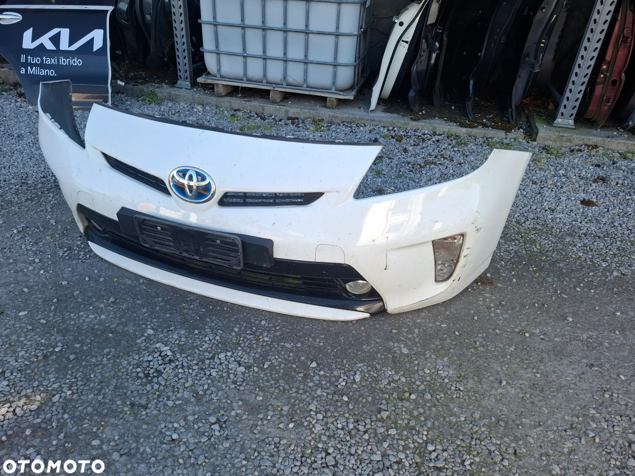 ZDERZAK PRZÓD PRZEDNI TOYOTA PRIUS III 3 LIFT LIFT = RADOM - 2