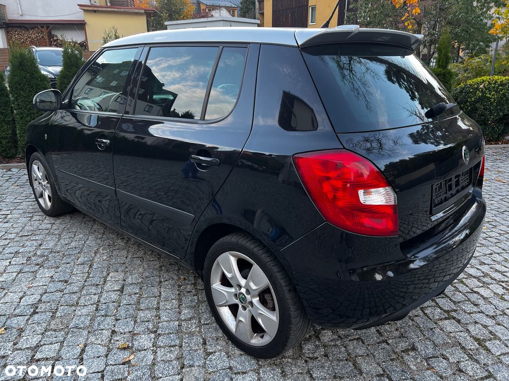 Skoda Fabia - 8