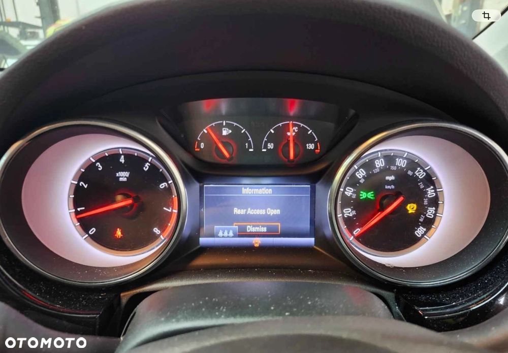 Opel Astra 1.4 Turbo Start/Stop Dynamic - 11