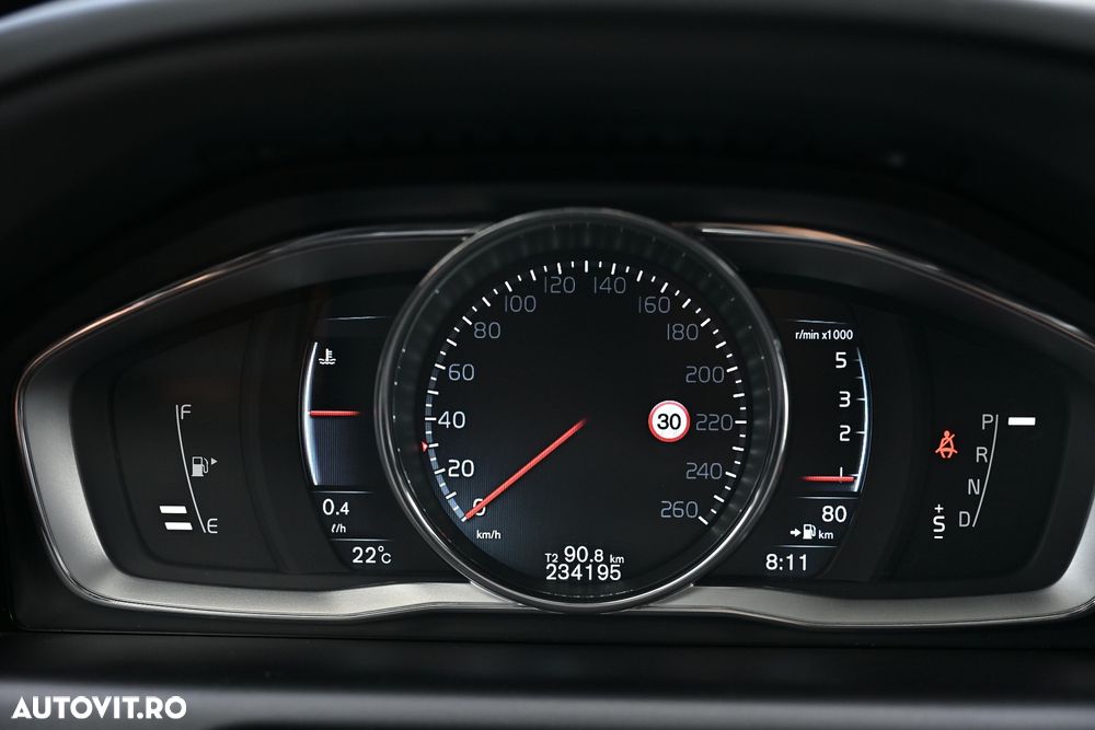 Volvo XC 60 D5 AWD Summum - 30