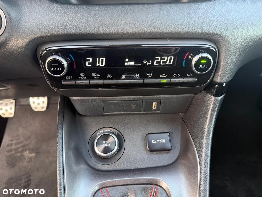 Toyota Yaris GR - 11