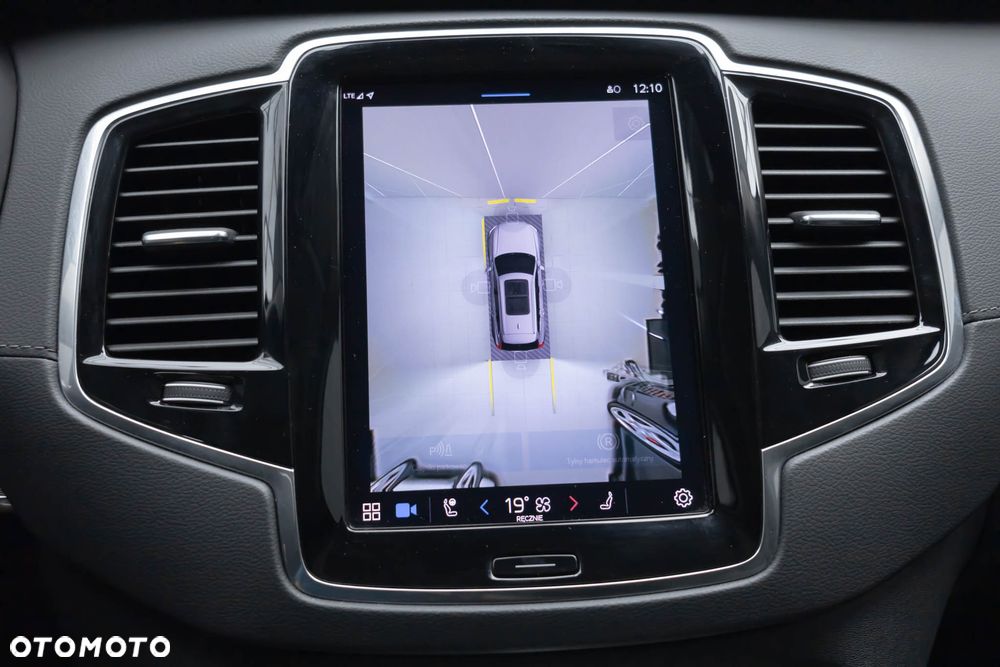 Volvo XC 90 B5 D AWD Ultimate Dark - 20