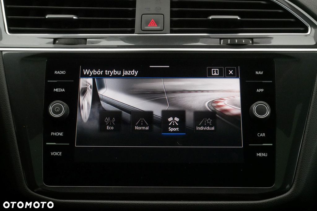 Volkswagen Tiguan Allspace 1.5 TSI EVO Elegance DSG - 25