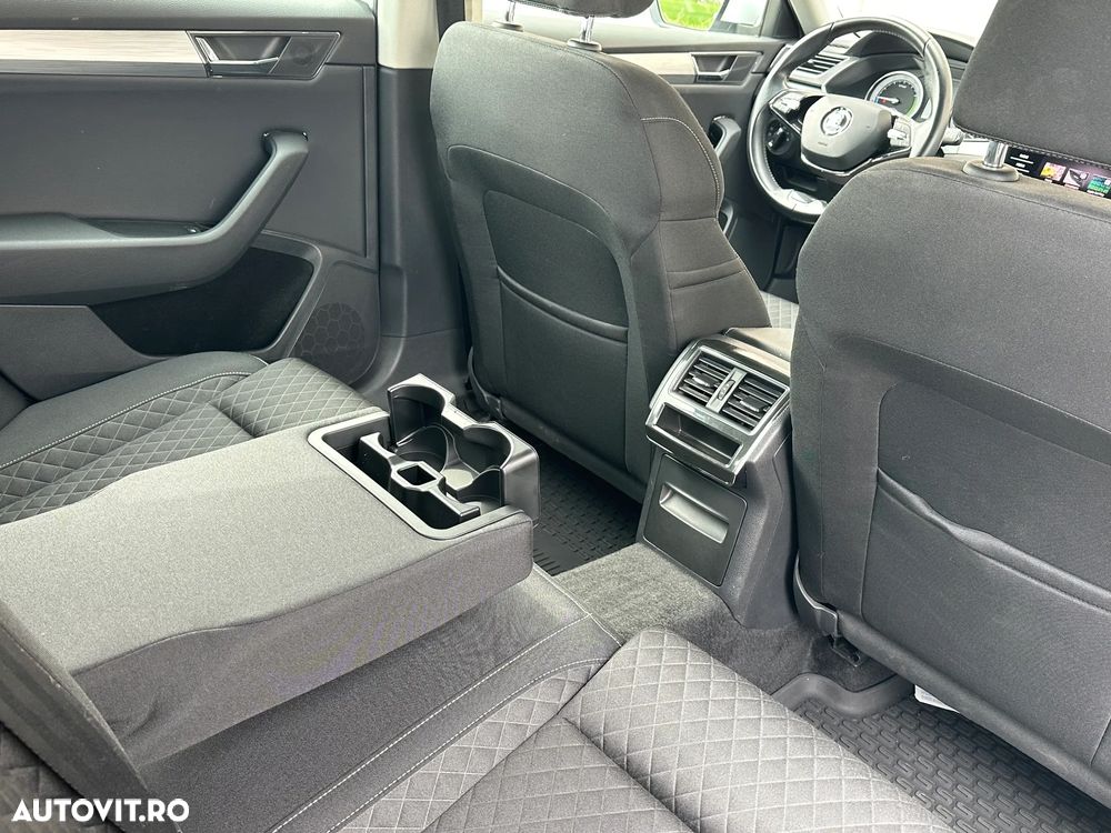 Skoda Superb 1.4 TSI PHEV Ambition - 34