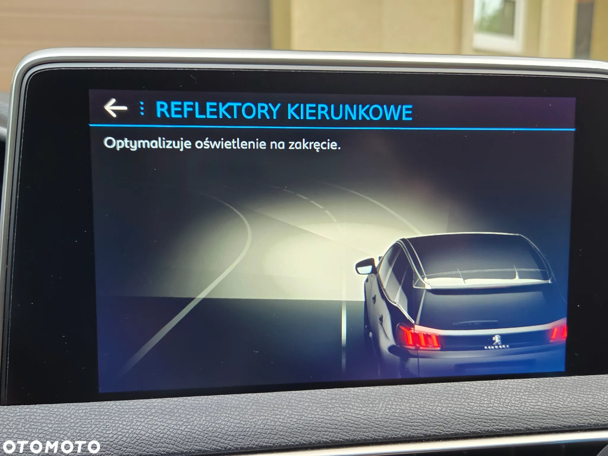 Peugeot 3008 1.5 BlueHDi GT S&S EAT8 - 36