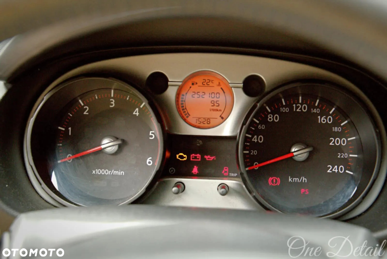 Nissan Qashqai 2.0 dCi Tekna - 9