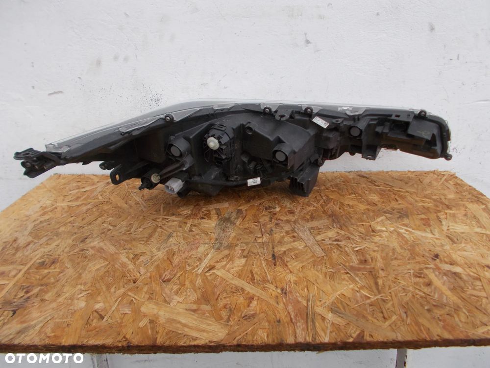 TOYOTA COROLLA E21 HB KOMBI LAMPA LEWA 81150-02S60 FULL LED - 2