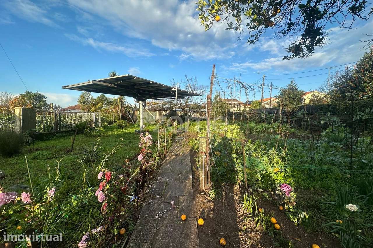 Terreno Urbano - Grande imagem: 2/18