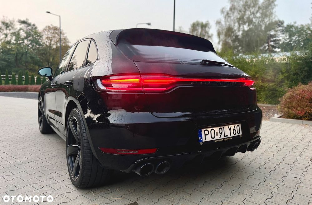 Porsche Macan S - 5