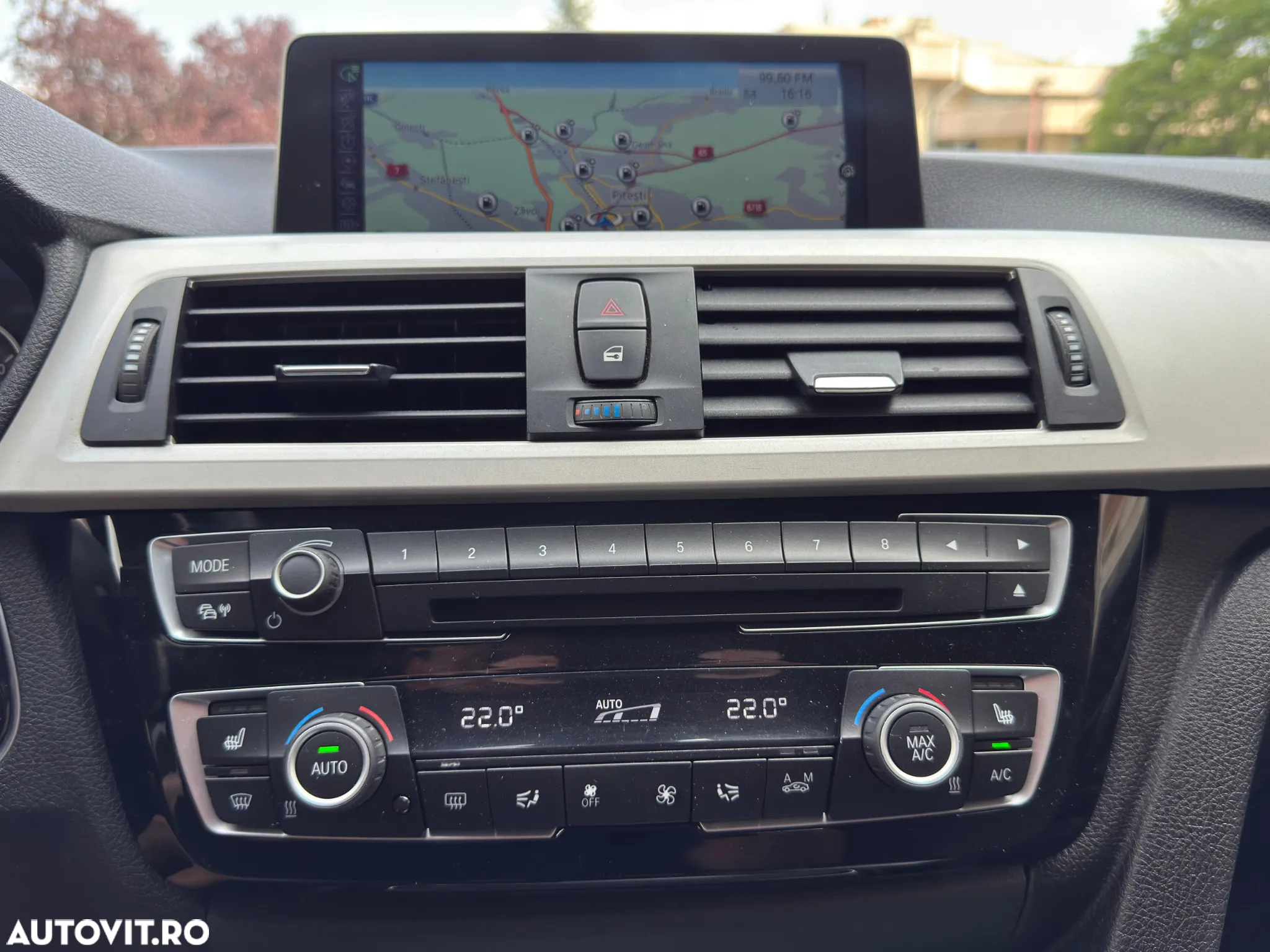 BMW Seria 3 320d Aut. Sport Line - 5