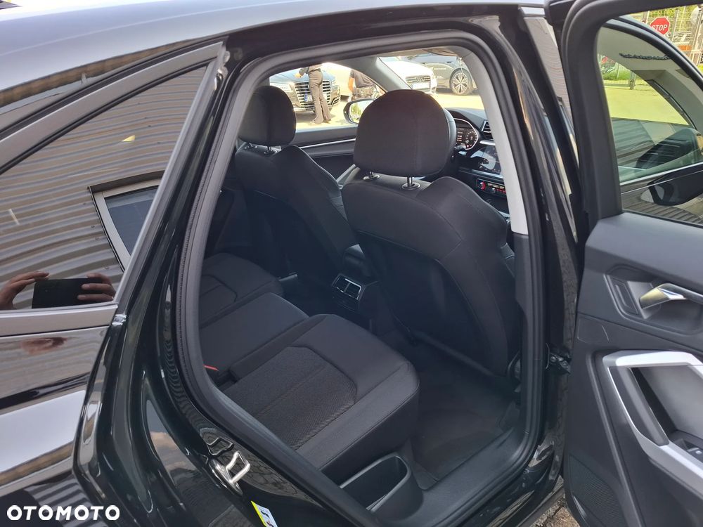 Audi Q3 Sportback 35 TFSI mHEV S-Line S tronic - 9