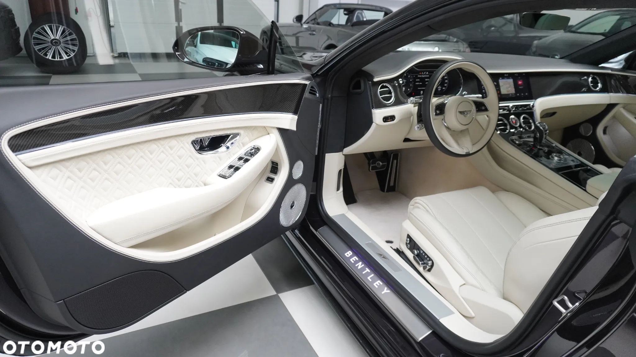 Bentley Continental GT V8 S - 6