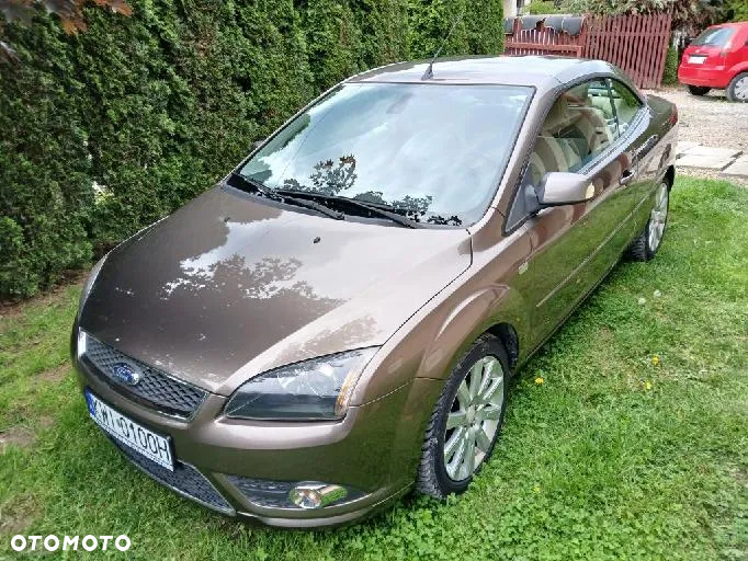 Ford Focus CC 2.0 Titanium - 8