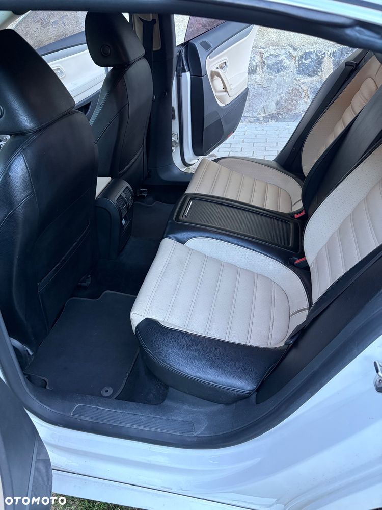 Volkswagen Passat CC 2.0 TSI DSG - 10