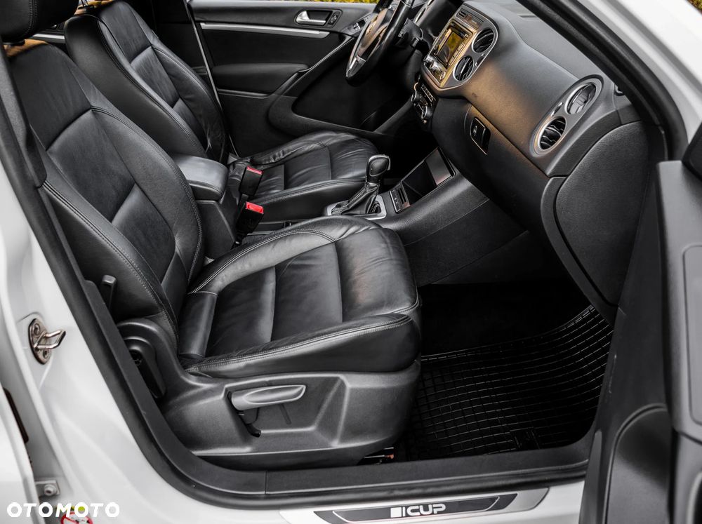 Volkswagen Tiguan 2.0 TDI DPF 4Motion BlueMotion Technology DSG Cup Track & Style - 15