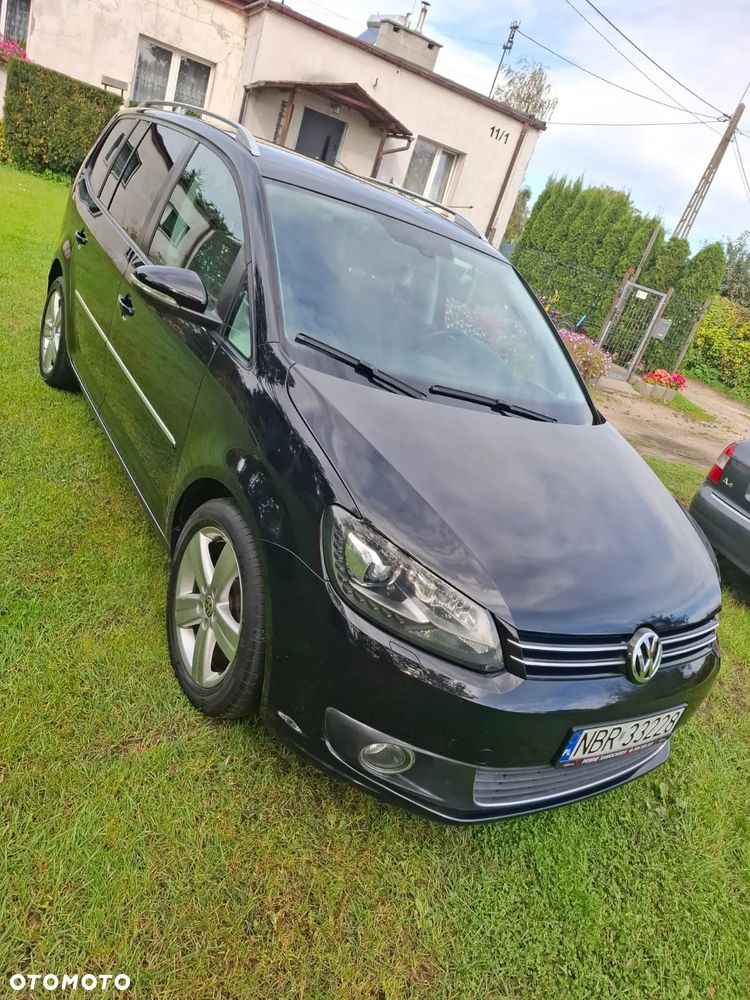 Volkswagen Touran - 14