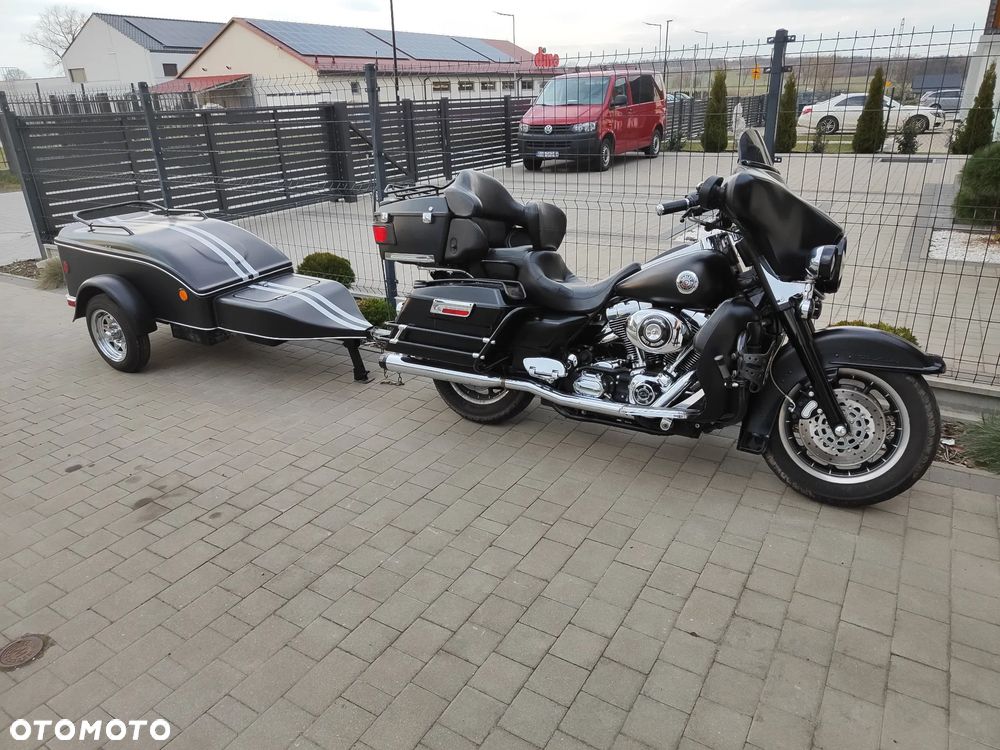 Harley-Davidson FLHT Electra Glide Standard - 5