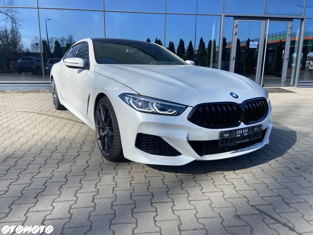 BMW Seria 8 M850i xDrive - 13