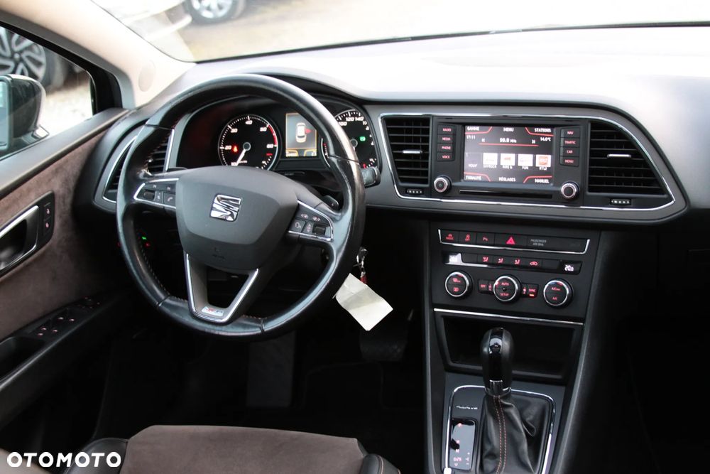 Seat Leon Sportstourer 2.0 TDI Start&Stop 4Drive DSG X-Perience - 16