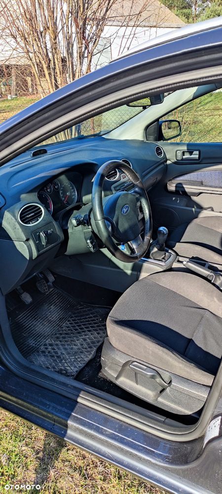 Ford Focus 1.8 TDCi Trend - 8