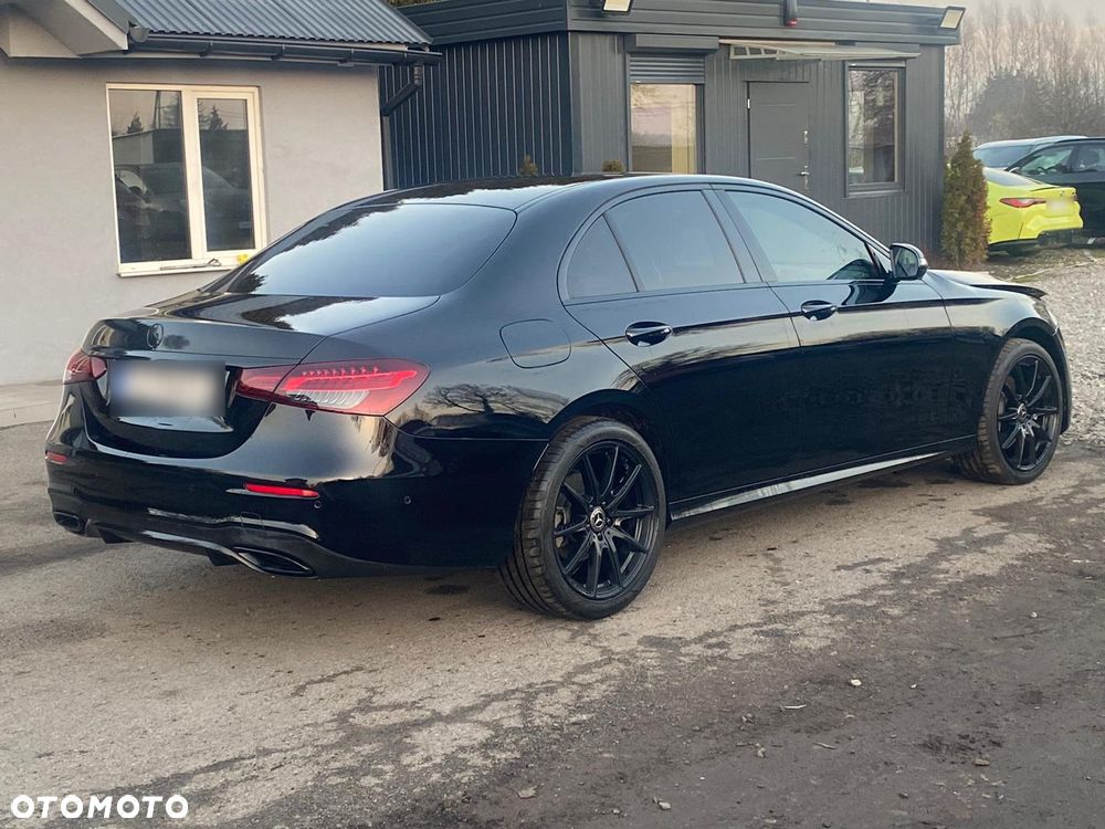 Mercedes-Benz Klasa E 220 d 4-Matic AMG - 2