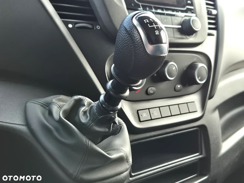 Iveco Daily 35S16 L4H2, MAXI blaszak, klimatyzacja, tempomat - 14