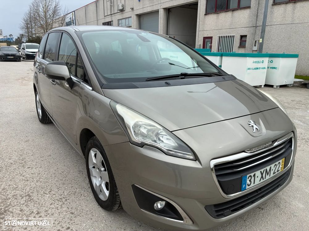 Peugeot 5008 - 2