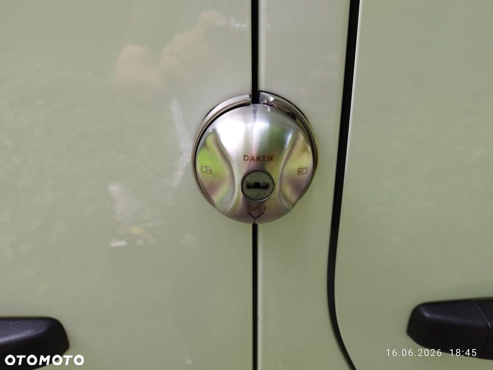 Renault Trafic - 12