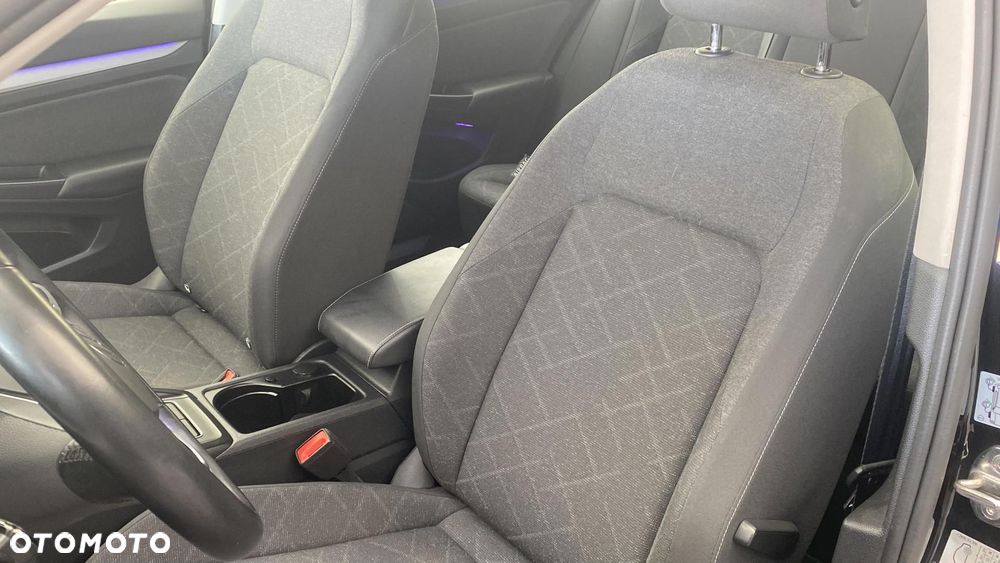 Volkswagen Golf 2.0 TDI Life - 17