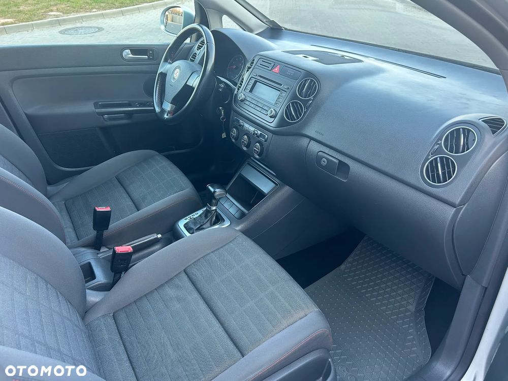 Volkswagen Golf Plus 1.6 Automatik Goal - 23