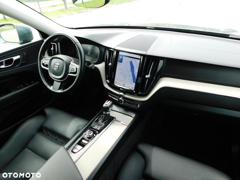 Volvo XC 60 T5 Inscription - 8