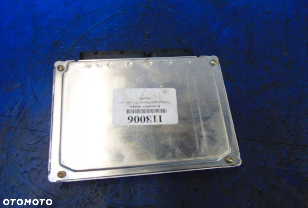 VOLKSWAGEN PASSAT B5 LIFT 2.0AJT BENZYNA SEDAN KOMPUTER SILNIKA 3B0907557R - 4