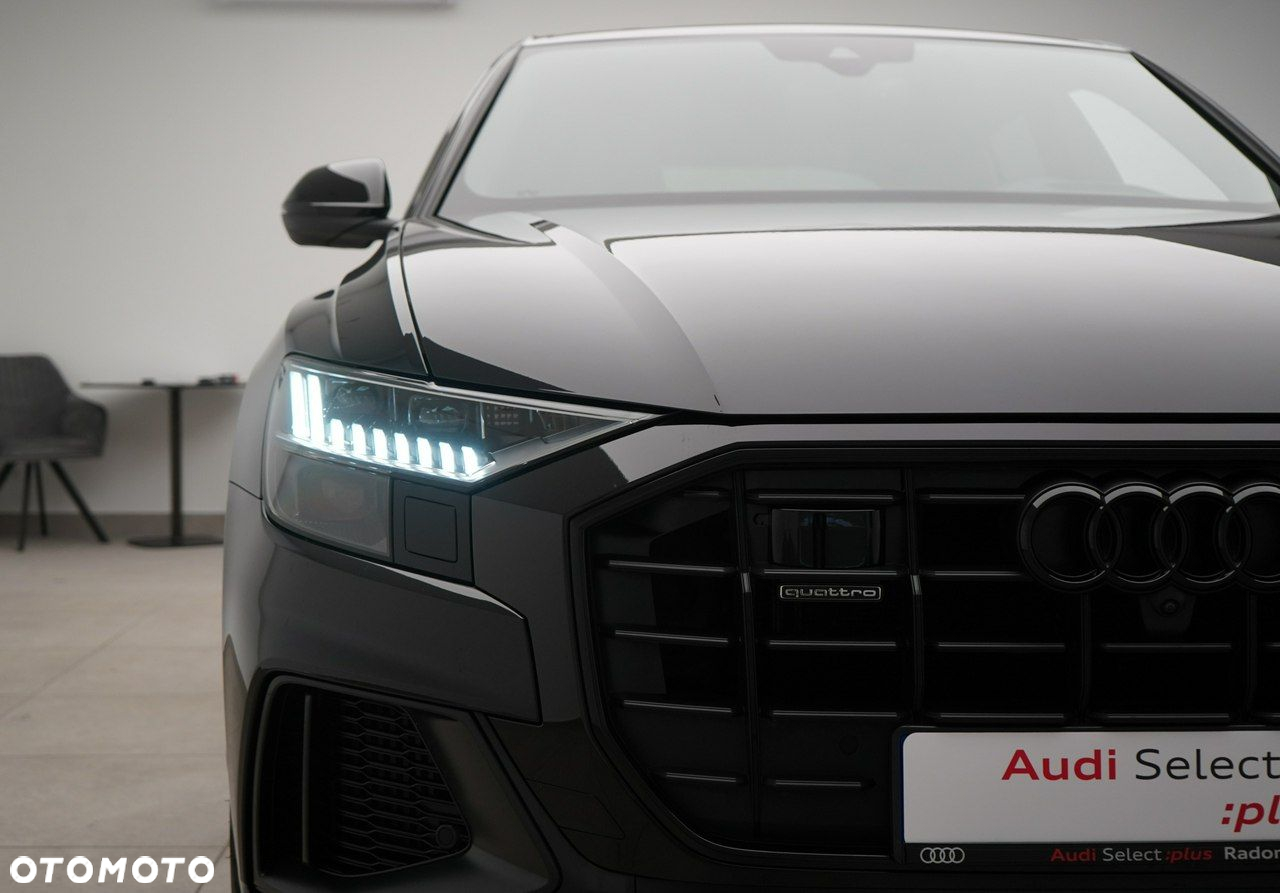 Audi Q8 - 15