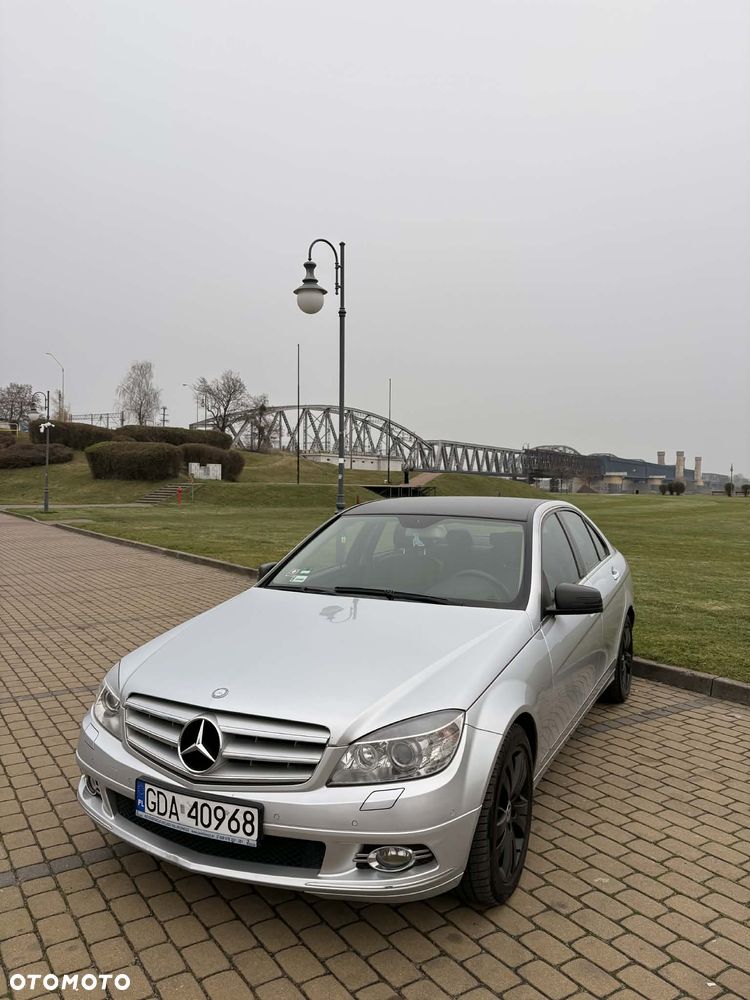 Mercedes-Benz Klasa C 180 K BlueEff Classic - 21