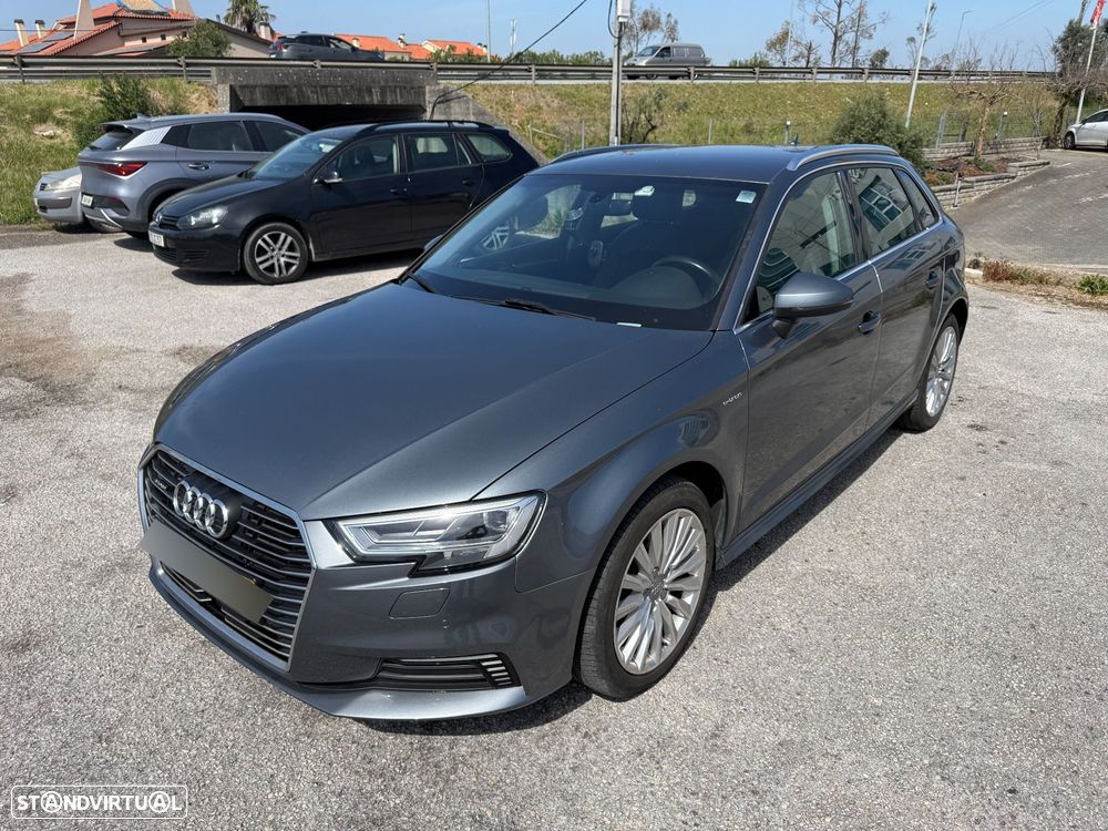 Audi A3 Sportback - 2